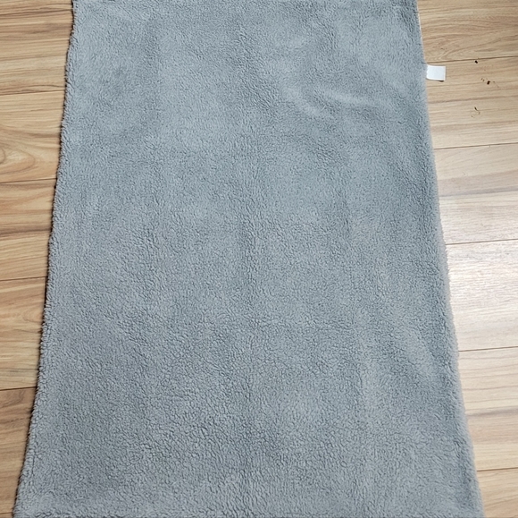 Quilted Activity Baby Blanket Activity Playmat - Picture 8 of 8